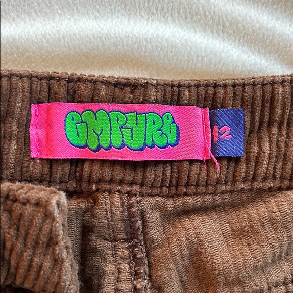 Empyre Tori Relaxed Wide-Leg Corduroy Pants in Dark Chocolate - Picture 4 of 10